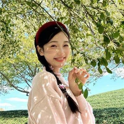 弘大少年 海报